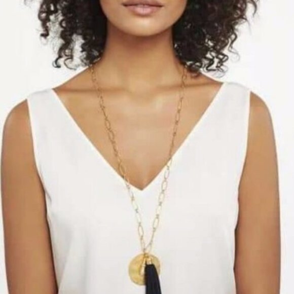 Stella & Dot | Gold Carla Tassel Pendant Necklace Retired - Picture 10 of 13